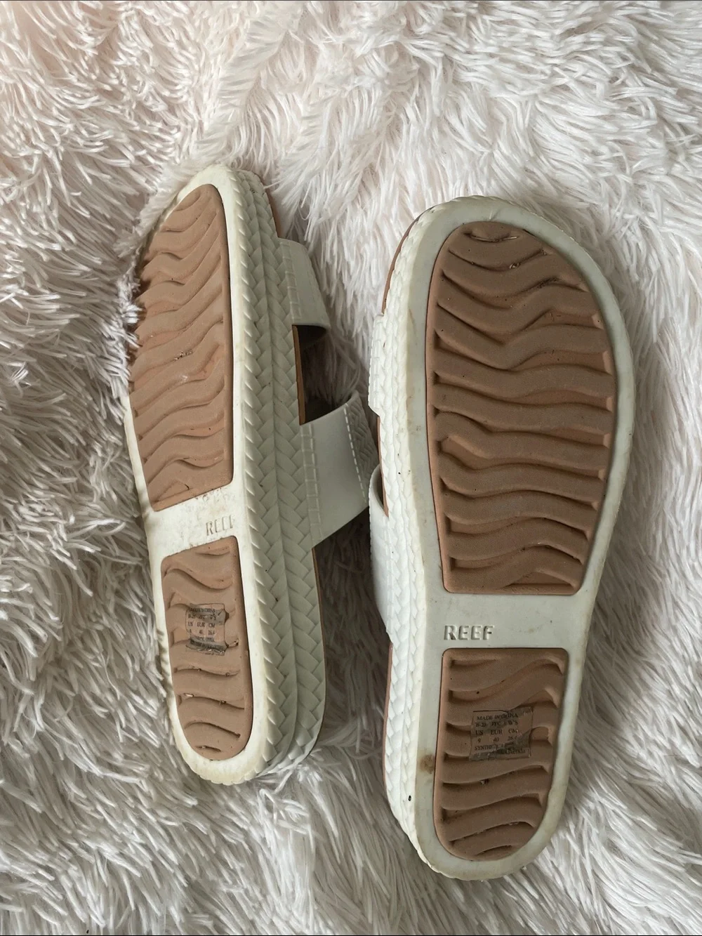 Reef Women's White Double-Strap Slide Sandals size 9